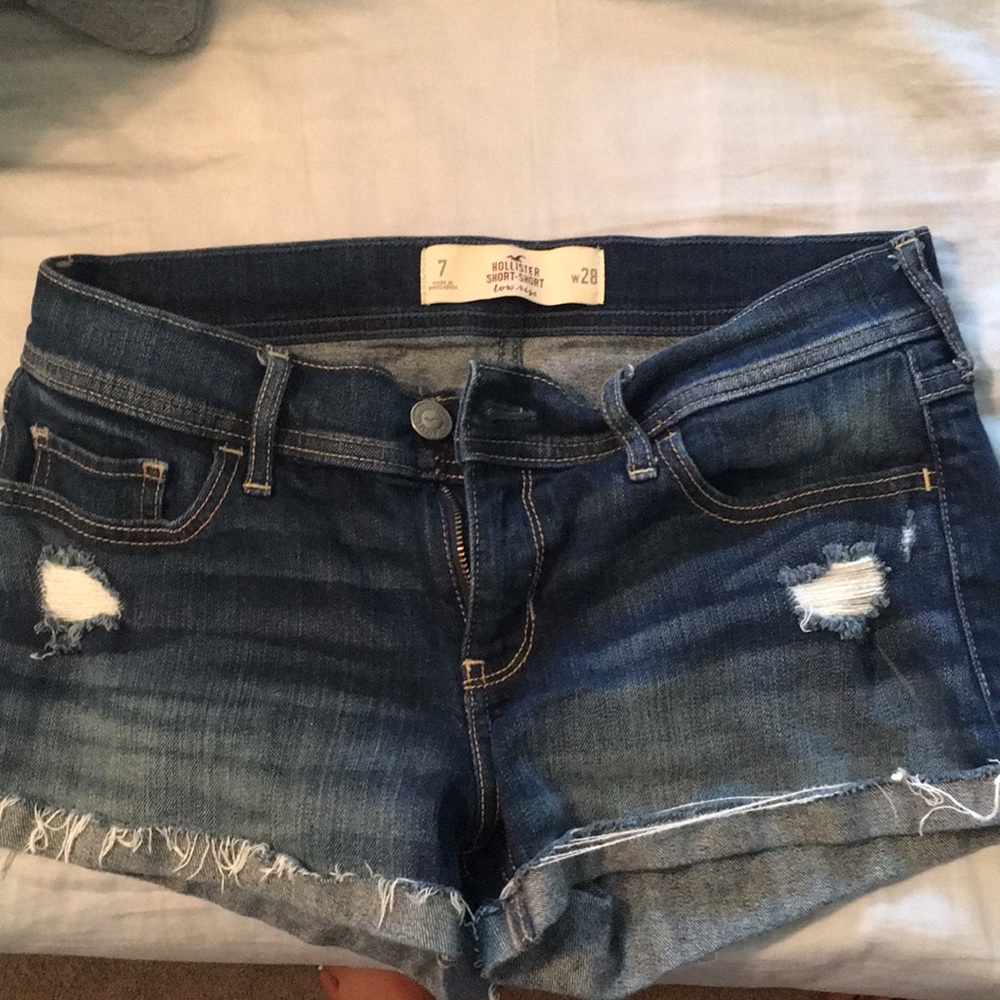 Hollister dark wash shorts, Size 7